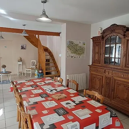 Maison Avec Cour Fermée *